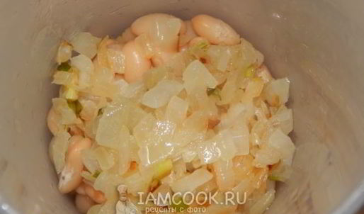 паштет из фасоли с кунжутом