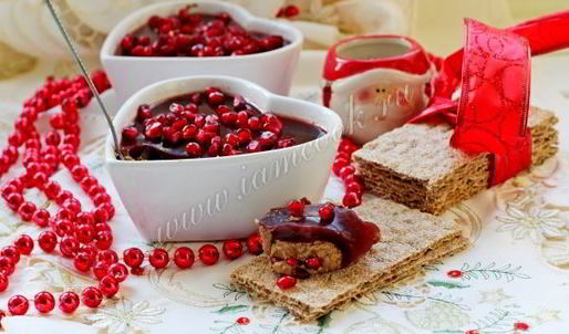 паштет из куриной печени в гранатовом желе