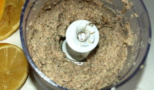 паштет из маша с баклажанами и кунжутно-ореховой пастой