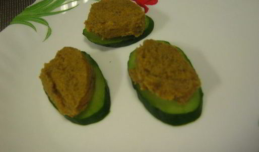 паштет из нута и овощей