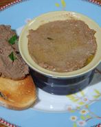 Паштет из печени кролика с шалотом и тимьяном