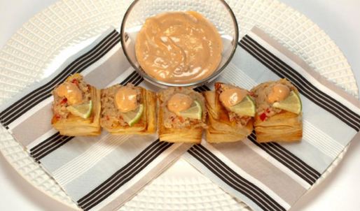 паштет из пикши с хлебом и сладким перцем