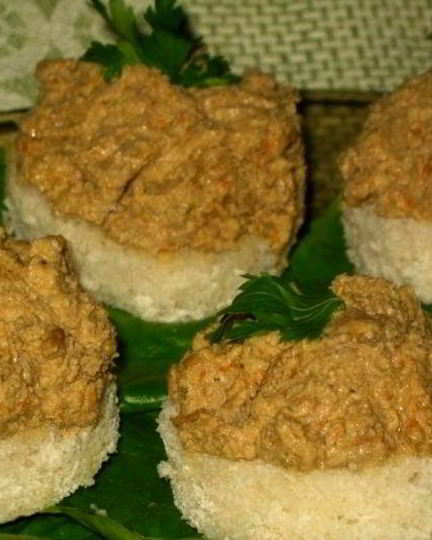 Рецепт печеночного паштета из говяжьей печени в мультиварке