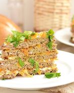 Печеночный торт с морковью