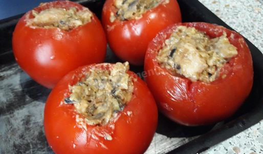 помидоры фаршированные курицей сыром грибами в духовке