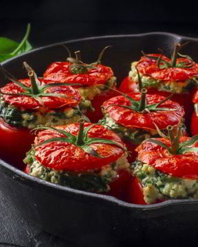 Помидоры фаршированные с сыром фета