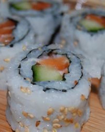 Рецепт домашних суш-роллов с копченой семгой