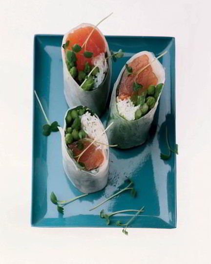 Рецепт хрустящих роллов с лососем и спаржей