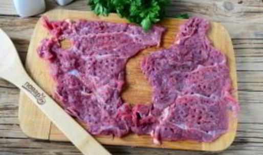 мясные роллы, фаршированные овощами