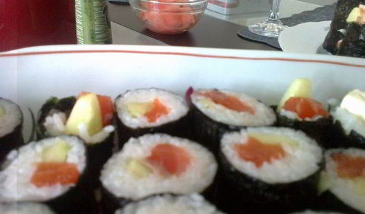 роллы и гунканы