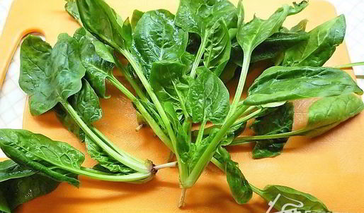 роллы из тыквы со шпинатом, копченостями и фисташковым майонезом