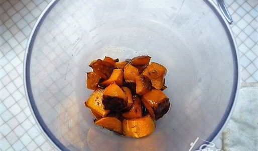 роллы из тыквы со шпинатом, копченостями и фисташковым майонезом