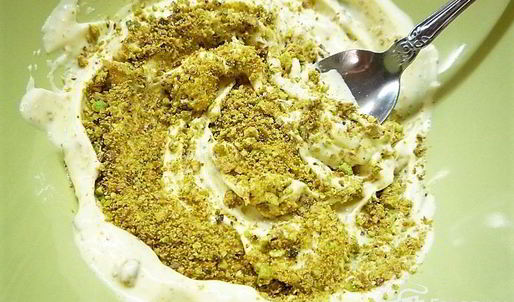 роллы из тыквы со шпинатом, копченостями и фисташковым майонезом