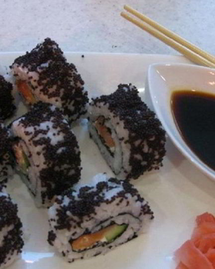 Рецепт роллов с икрой летучей рыбы