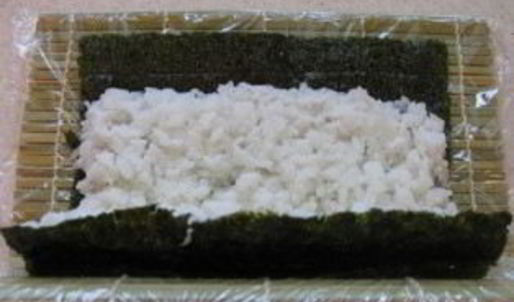 роллы с икрой летучей рыбы