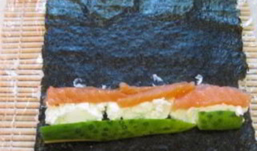 роллы с икрой летучей рыбы