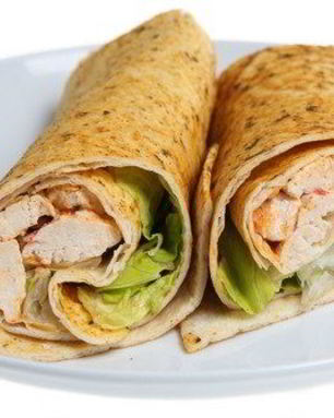 Роллы с курицей и беконом