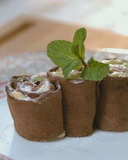 Рецепт сладких блинных роллов