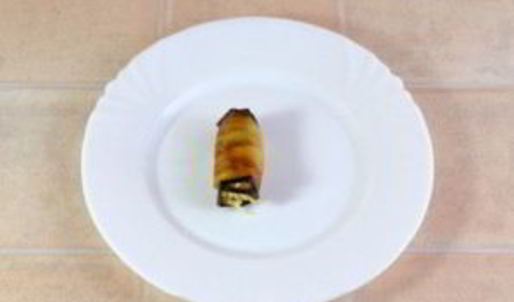 баклажанные рулетики с сыром