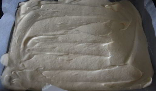 двойной бисквитный рулет с джемом