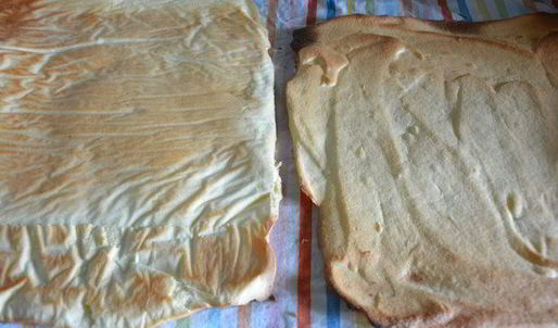 двойной бисквитный рулет с джемом