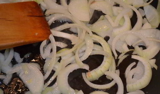 грибной рулет из картофельного теста