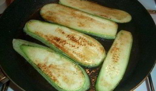 кабачковые рулетики