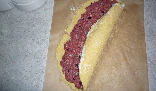 картофельный рулет с мясом