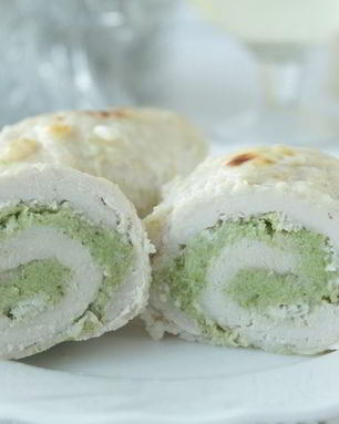 Куриный рулет с брокколи и рикоттой