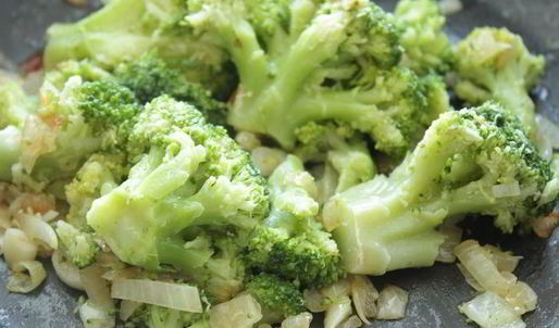 куриный рулет с брокколи и рикоттой