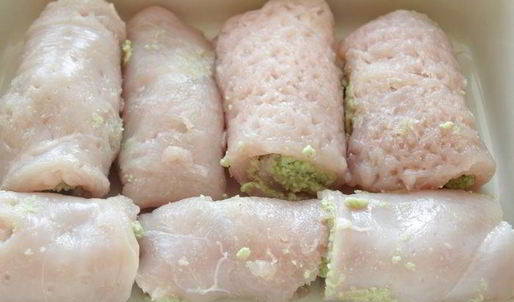 куриный рулет с брокколи и рикоттой