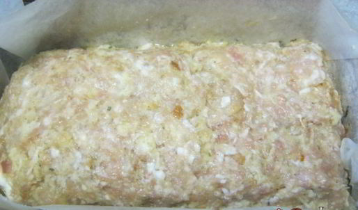 куриный рулет с яйцом и стручковой фасолью