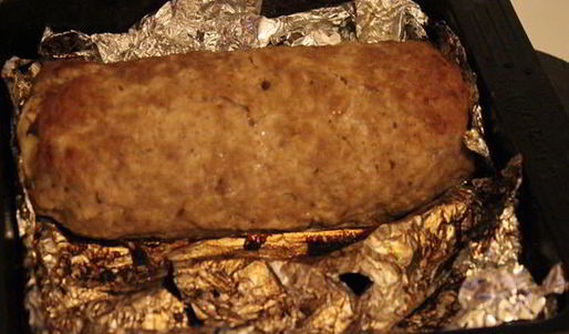 мясной рулет, фаршированный яйцами