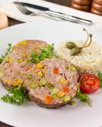 Мясной рулет Конфетти