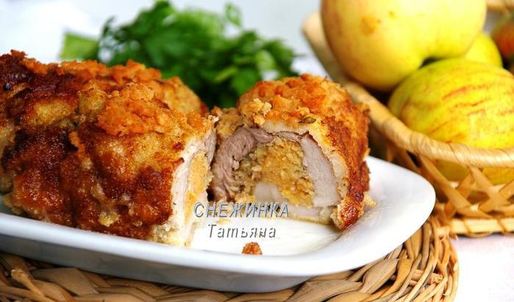мясные рулетики с яблоком
