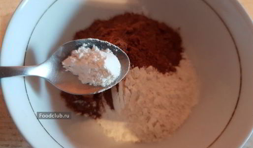 нежнейший рулет с малиной