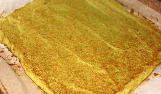 рулет из брокколи с форелью