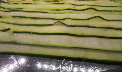 рулет из курицы в цукини