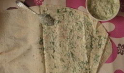 рулет из лаваша с крабовыми палочками