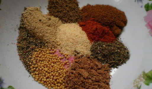 рулет из рульки с грибным соусом