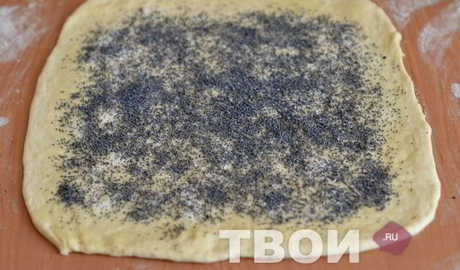 рулет с маком