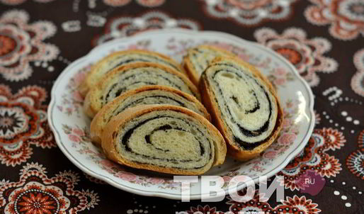 рулет с маком