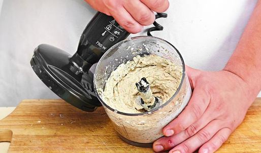 рулетики из ветчины с творогом