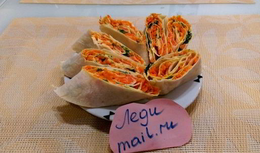 рулетики с красной рыбой