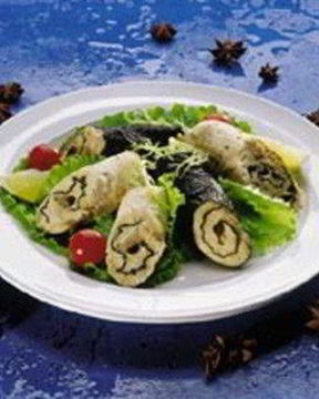 Рулеты из норвежской семги со шпинатом