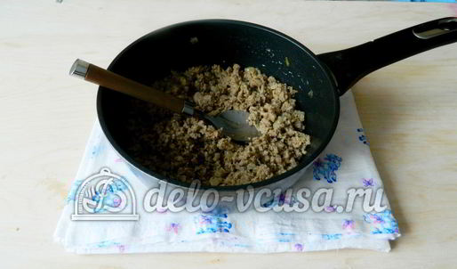 слоеный рулет с фаршем