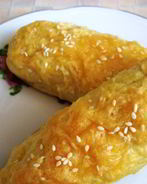 Сосиски в бездрожжевом тесте в духовке