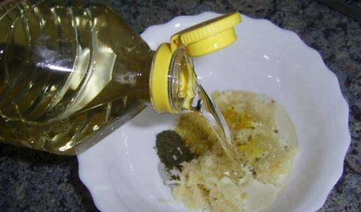 сухарики с чесноком