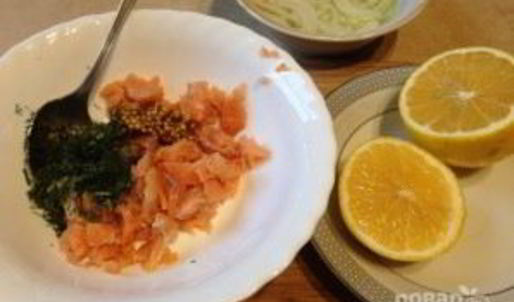 горячий сэндвич с лососем