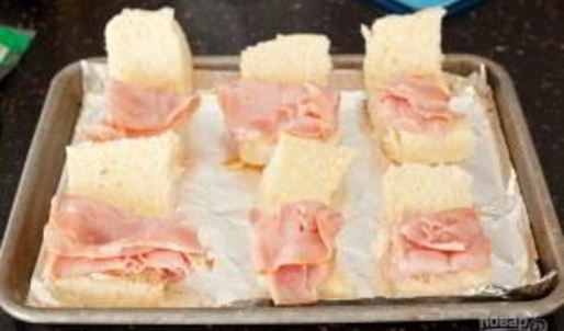 простые сэндвичи с пикантным соусом